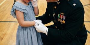 Kızım Babalar ve Kızları Gecesine YALNIZ Geldiği İçin