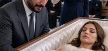 Eşim Zeynep’in son kez baktım.
